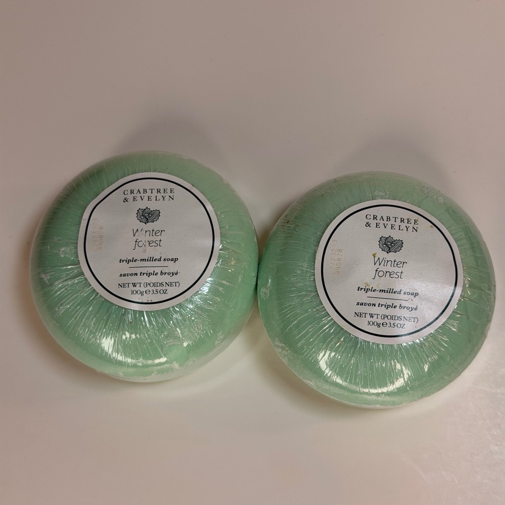 Crabtree & Evelyn Winter Forest Triple-Milled Soap 3.5oz Round Bars Set of 2 NEW